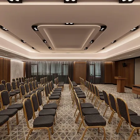 Sheraton Esenyurt מלון